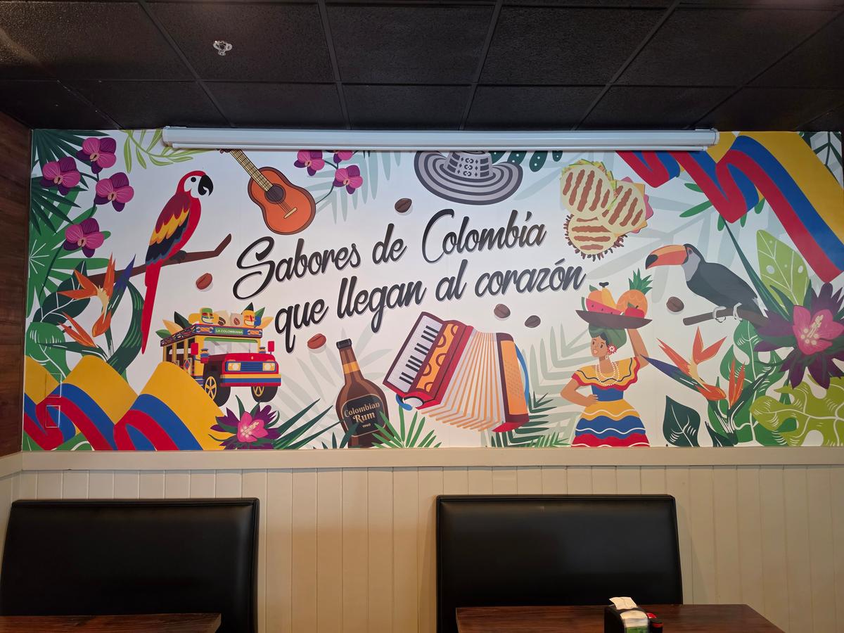 Authentic Colombian dining experience